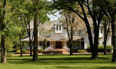 bigstockphoto_Elegant_House_616963_sm